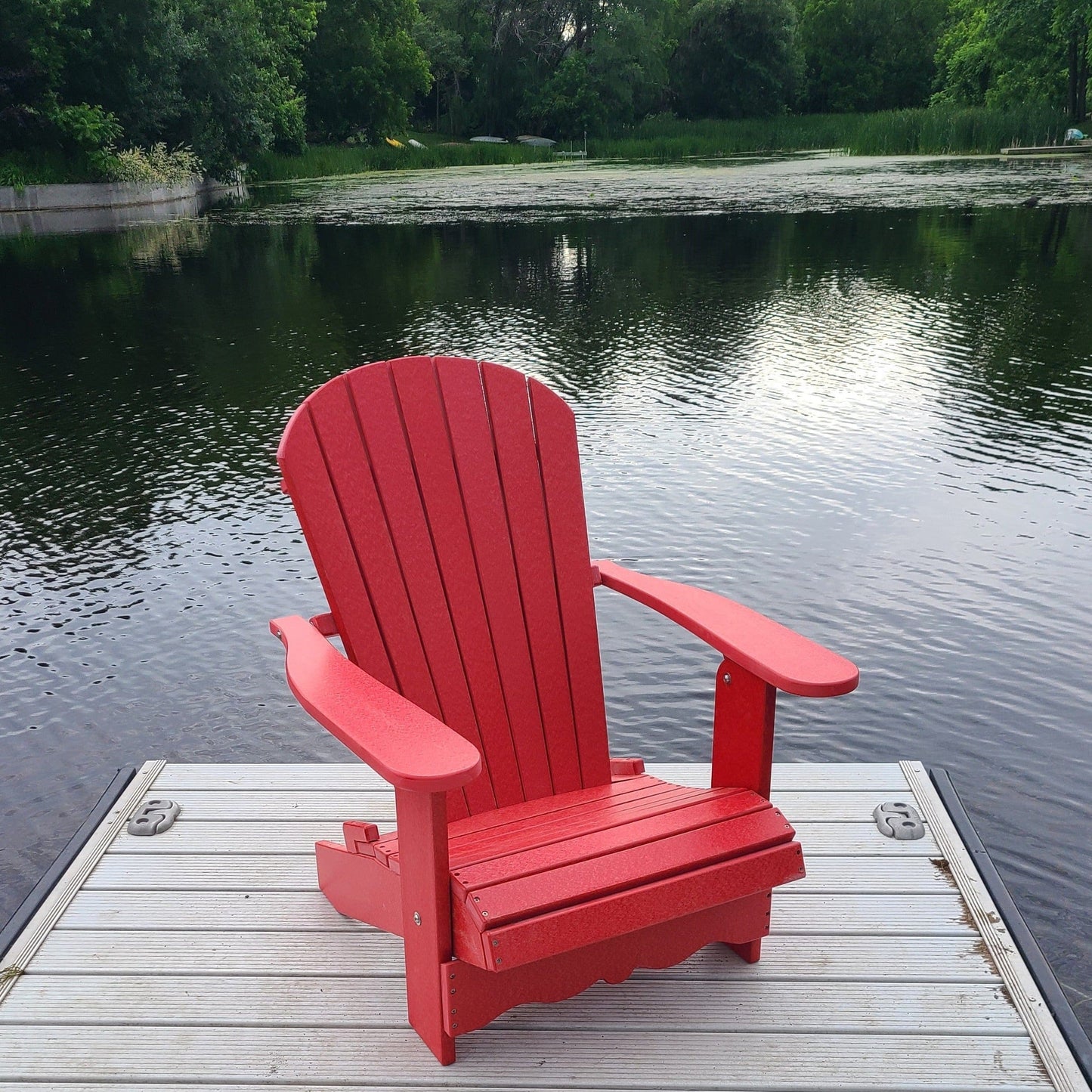 Poly-Luxe Plastic Royal Muskoka Chair
