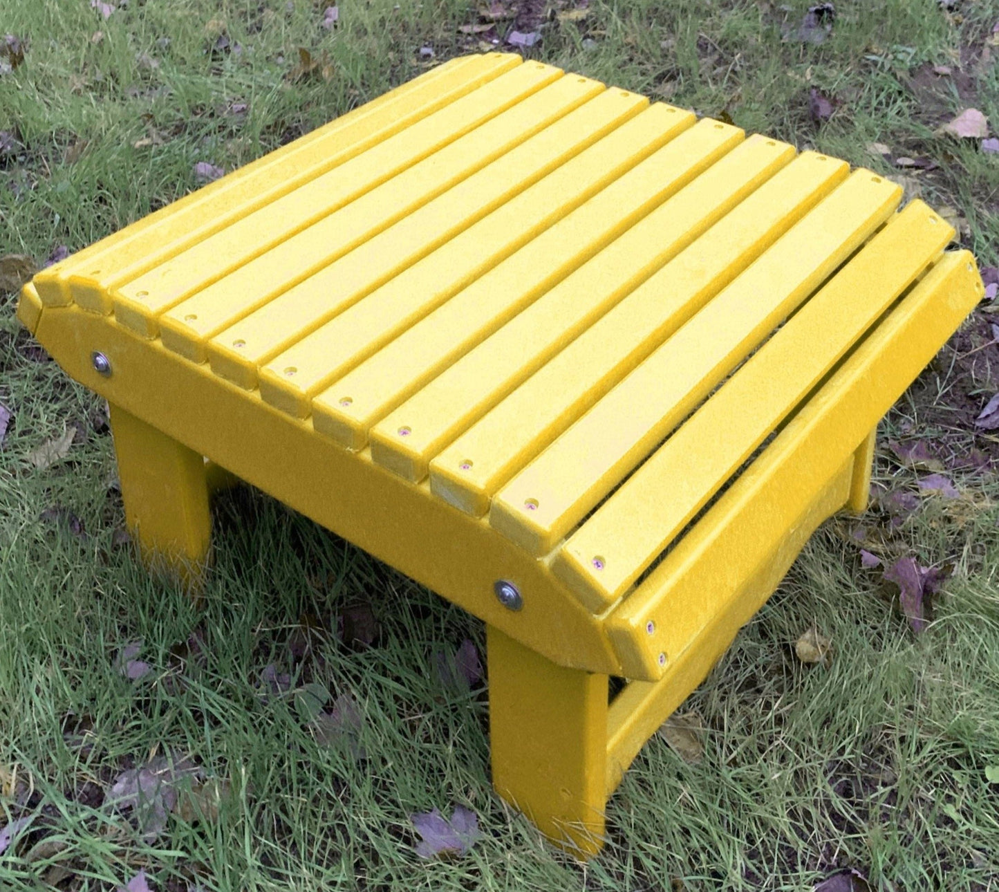 Poly-Luxe Plastic Classic  2-Position Ottoman