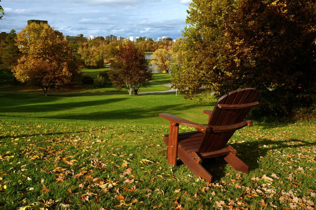 Why Handcrafted Muskoka Chairs are better