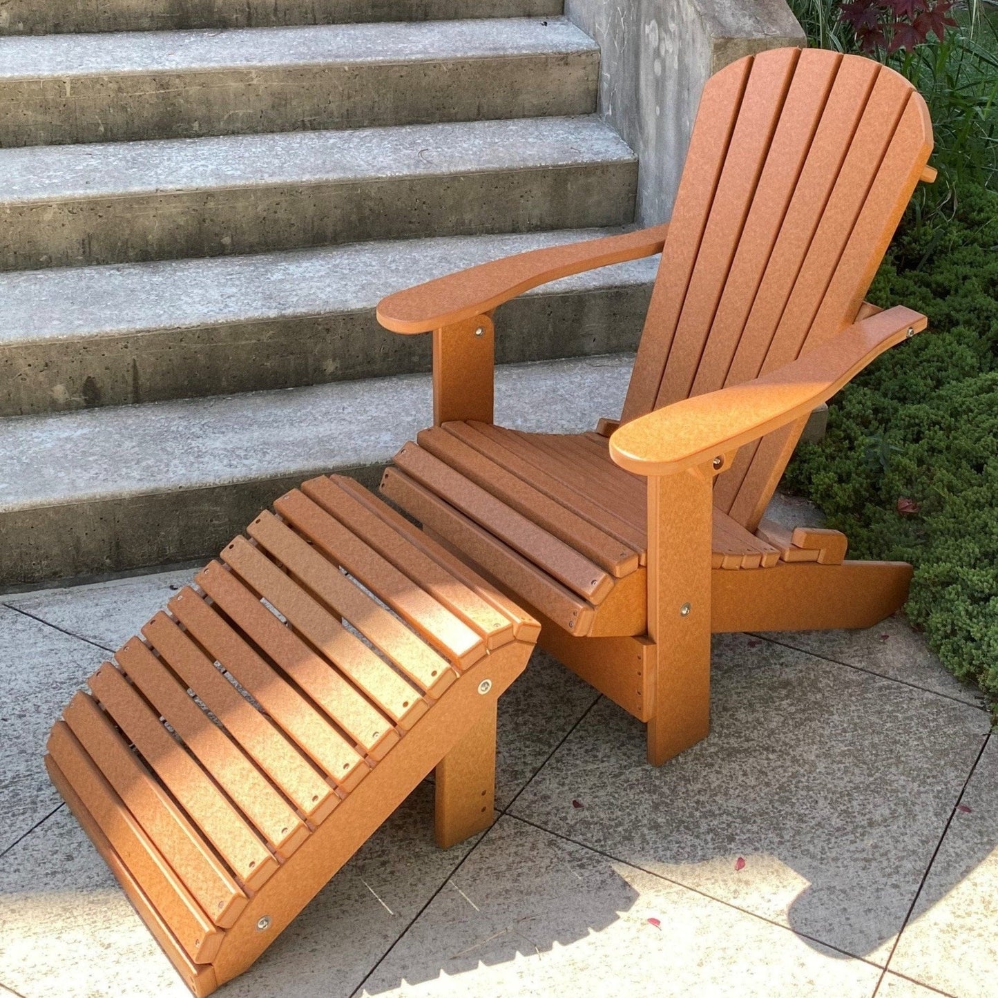 Poly-Luxe Plastic Classic Muskoka Chair